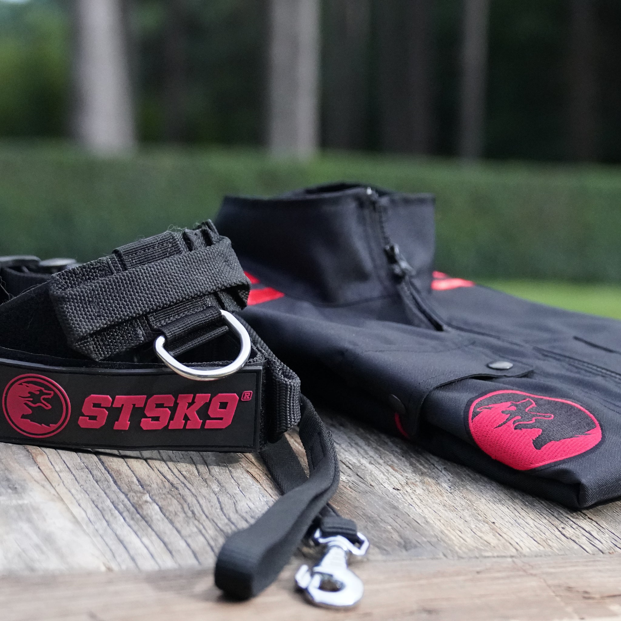 STSK9 Tactical Police Leash – Dual-Hook Control for K9 Units & Protection Training